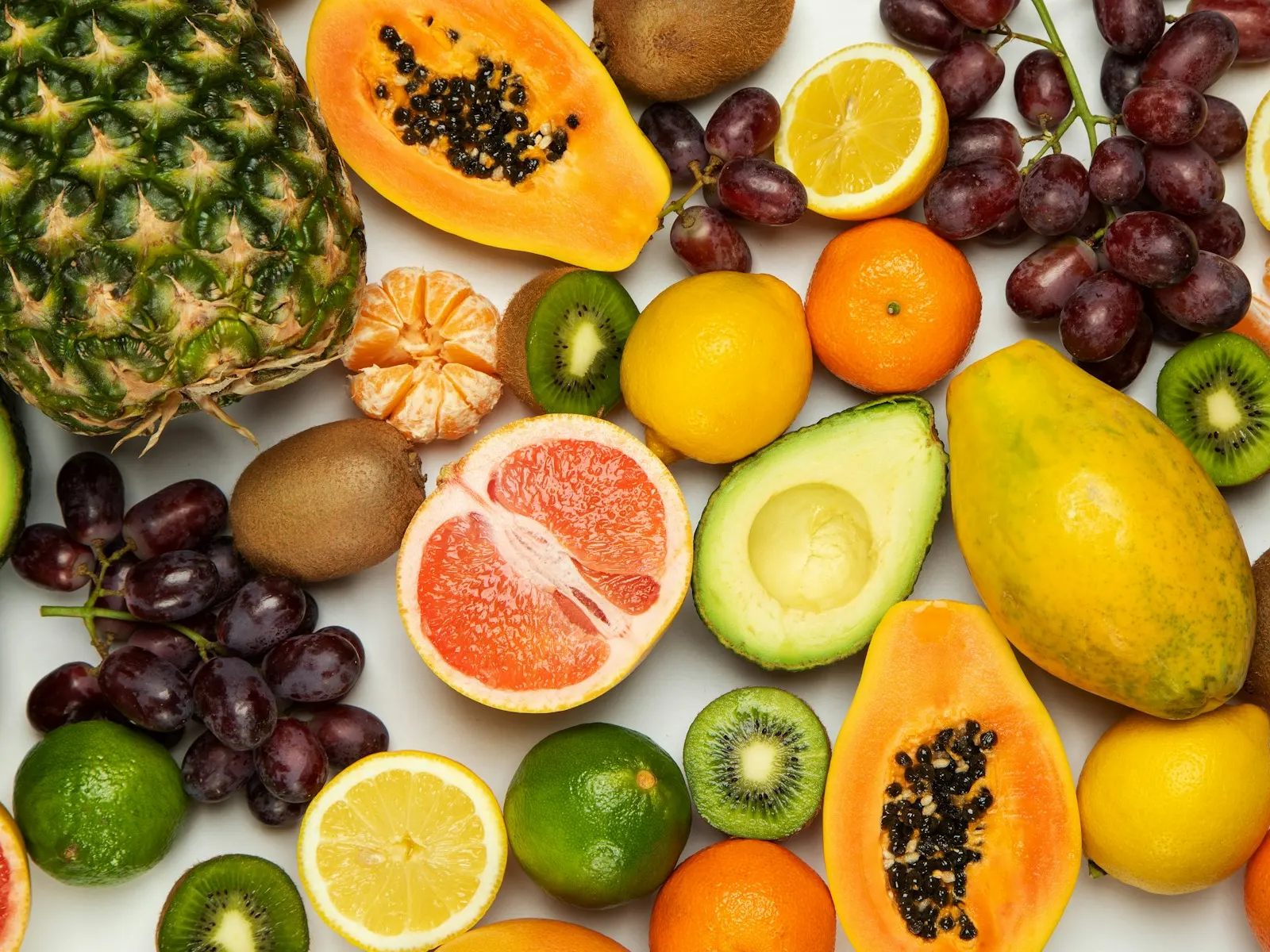 Fresh fruits packed in cartons