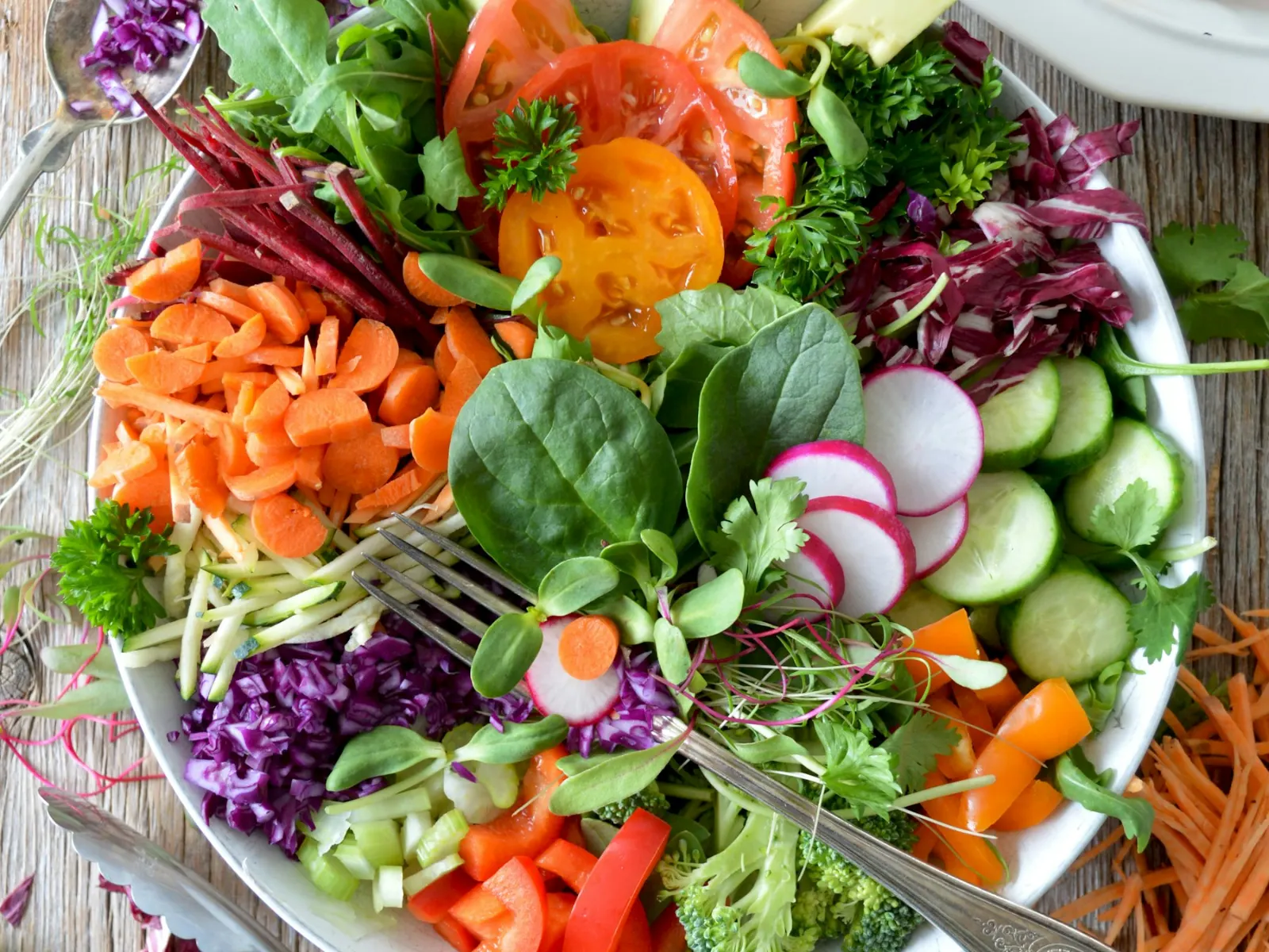 Fresh vegetables in crates